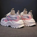 Tênis de corrida feminino com cadarço, leve, casual, para atividades ao ar livre, com sola macia.