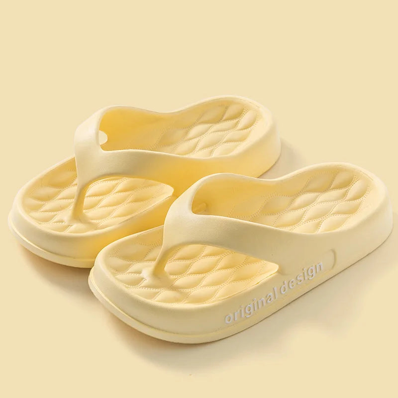 Chinelo feminino de plataforma antiderrapante, cor sólida, para uso interno